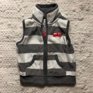 Carters fleece vest size 9 months
